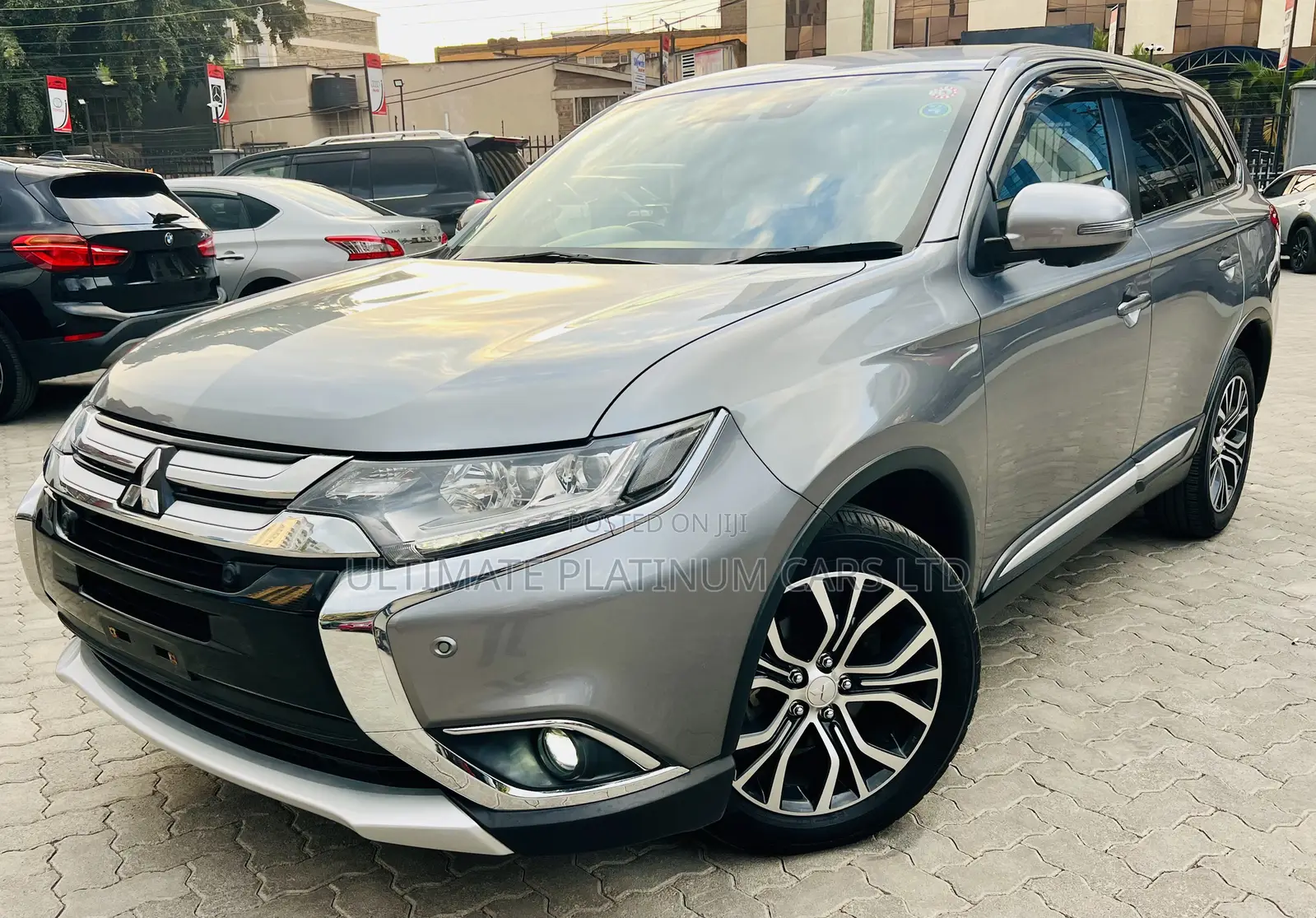 Mitsubishi Outlander 2017 Gray