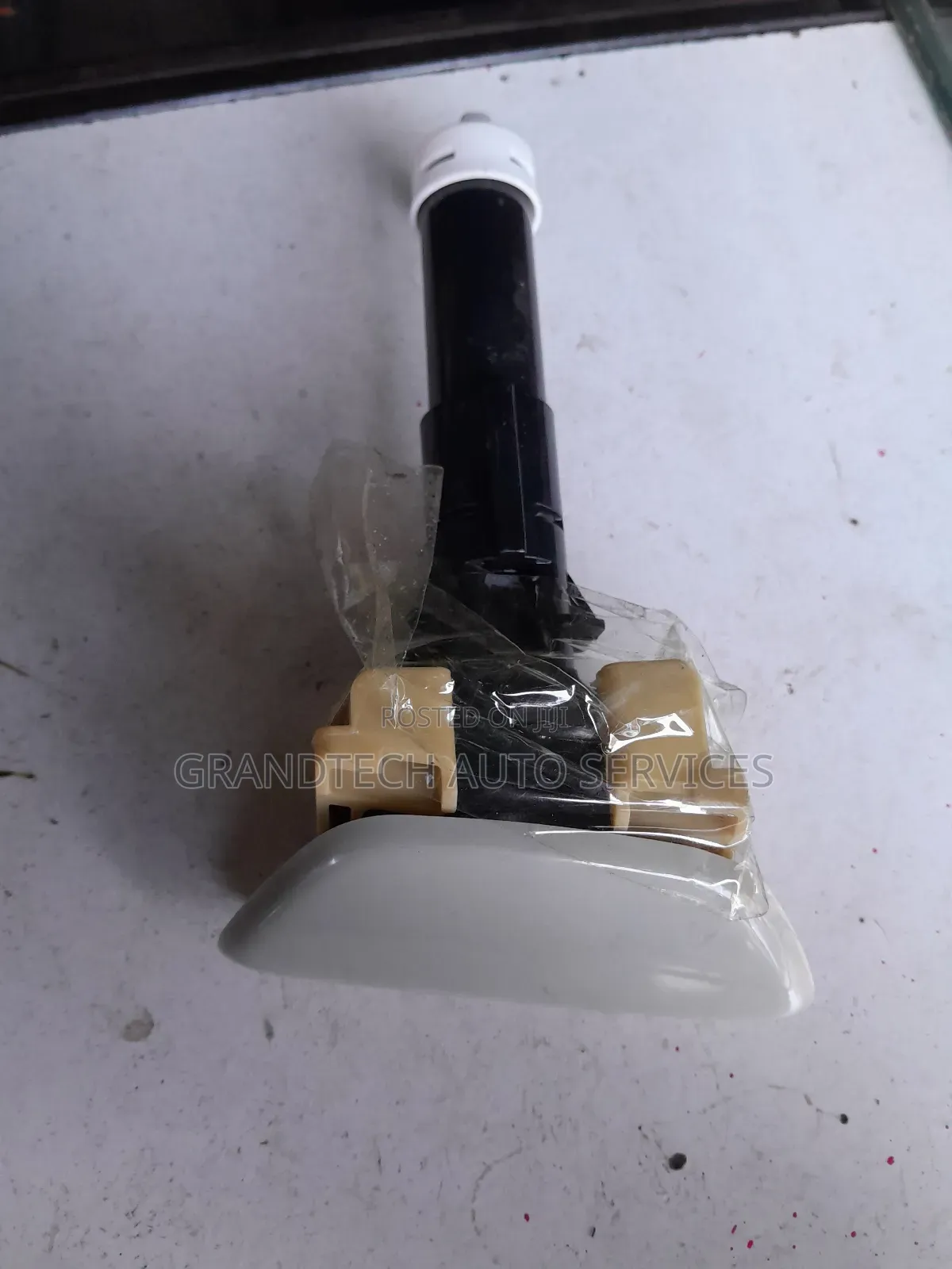 Mazda Cx5 Nozzle Jet +Cap Washer.