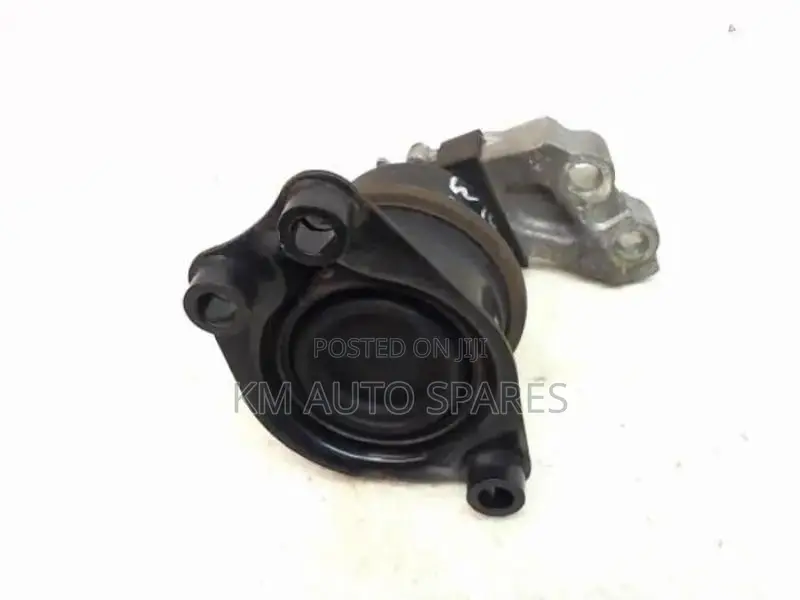 Honda Insight Engine Mount.