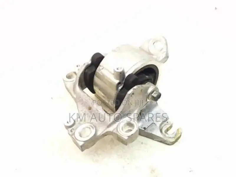 Honda Insight Gearbox Mount.