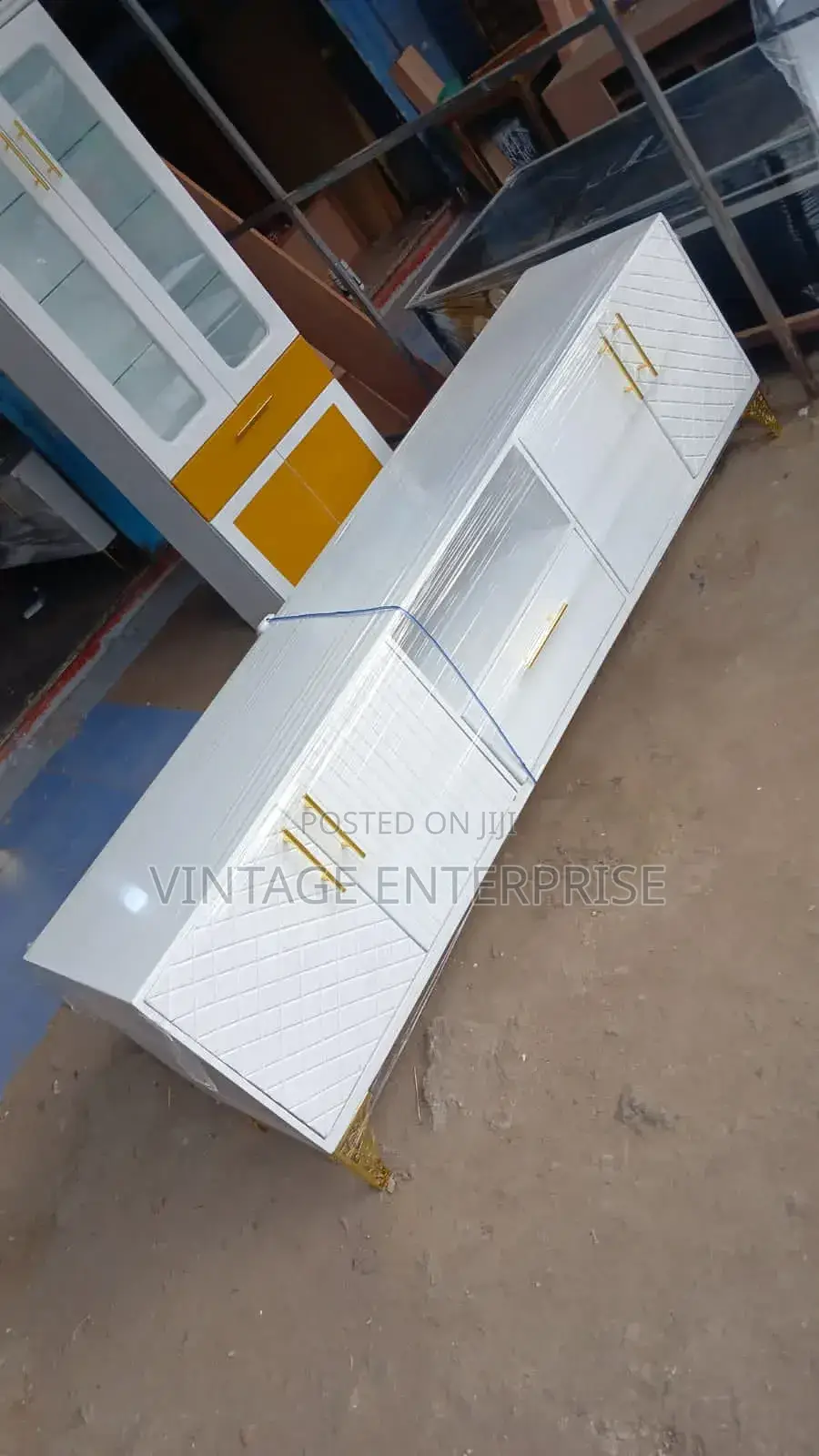 Tv Stand /Tv Stand