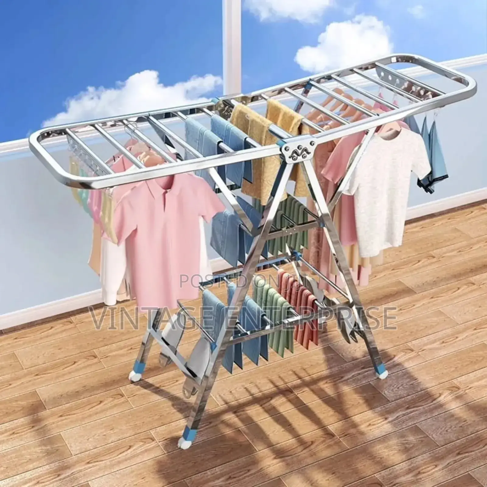 Movable Foldable/Portable Laundry Drying Rack.