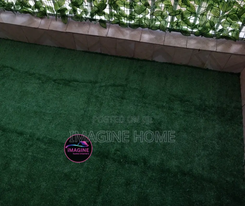 Beautiful Balcony Green Turf Grass Carpet