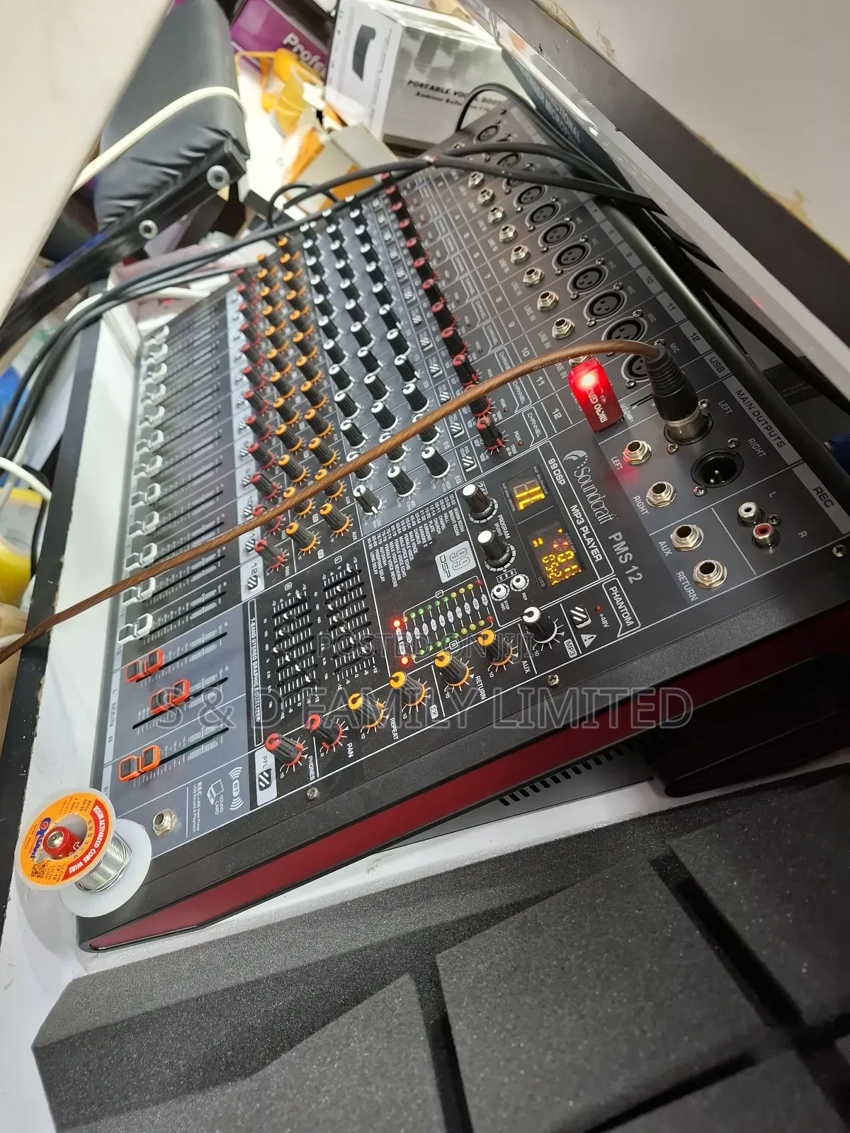 Soundcraft PMS 12 Powered Mixer