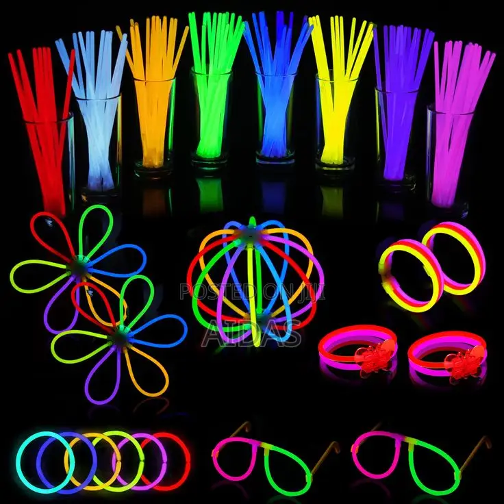 100 Pc Glow in the Dark Sticks