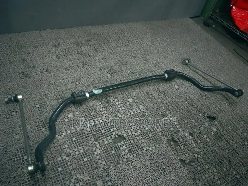 Toyota Harrier Front Stabilizer Bar.