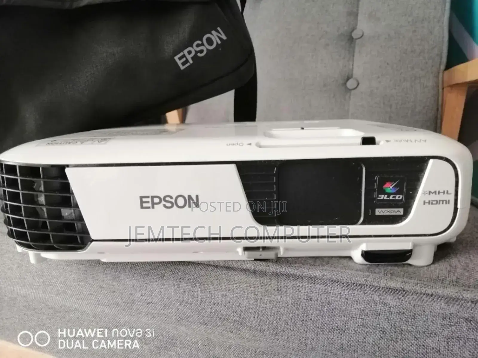 Epson Eb-W51 Projector 3lcd Technology, Wxga, USB 2.0-A