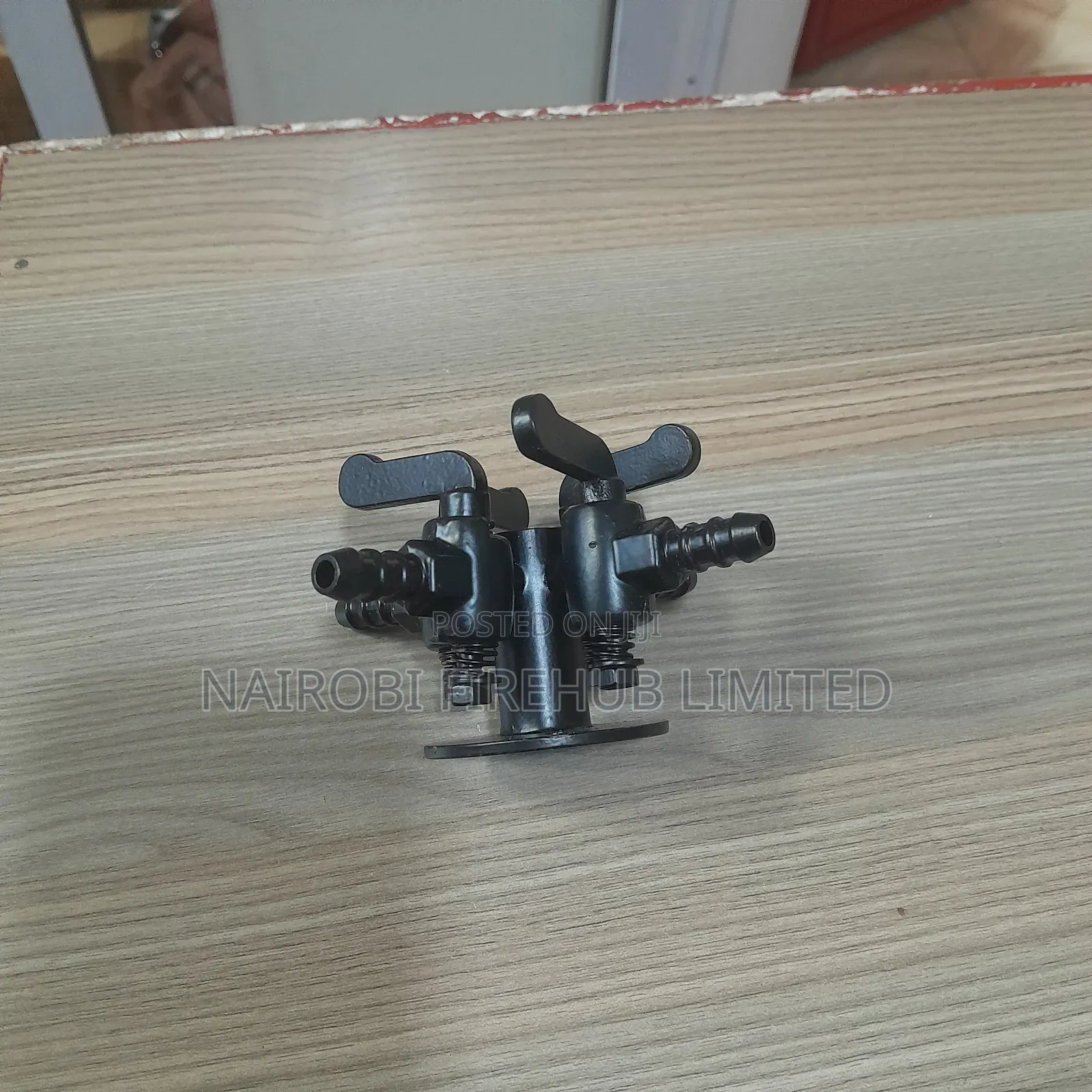Gas Tap 4 Way for School Lab