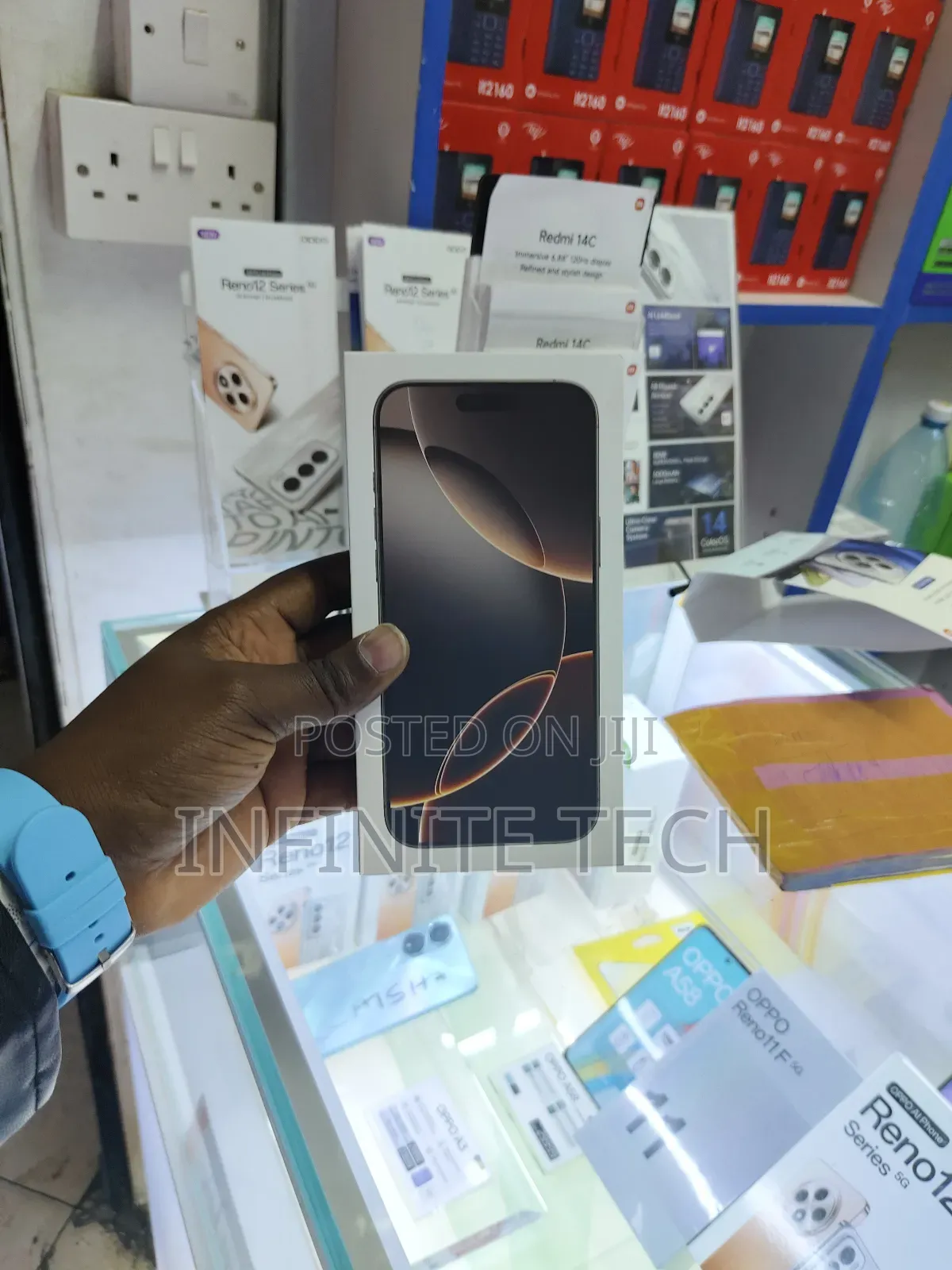 New Apple iPhone 16 Pro Max 256 GB Black