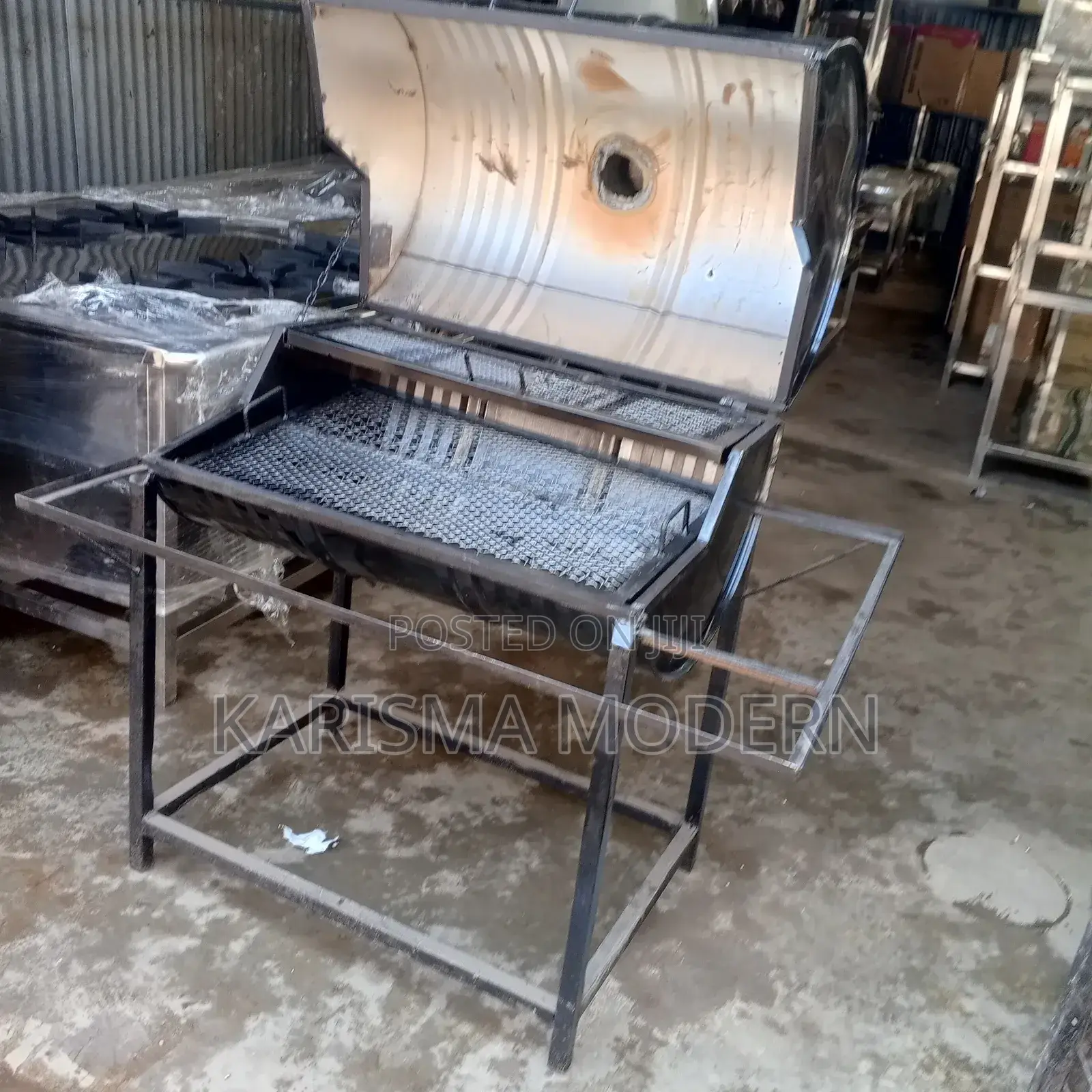 Low Carbon Steel Charcoal Grill