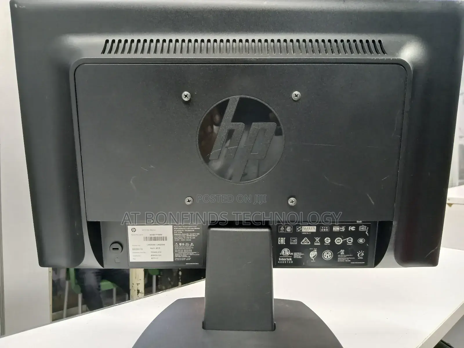 Monitor 19 Inche Slim