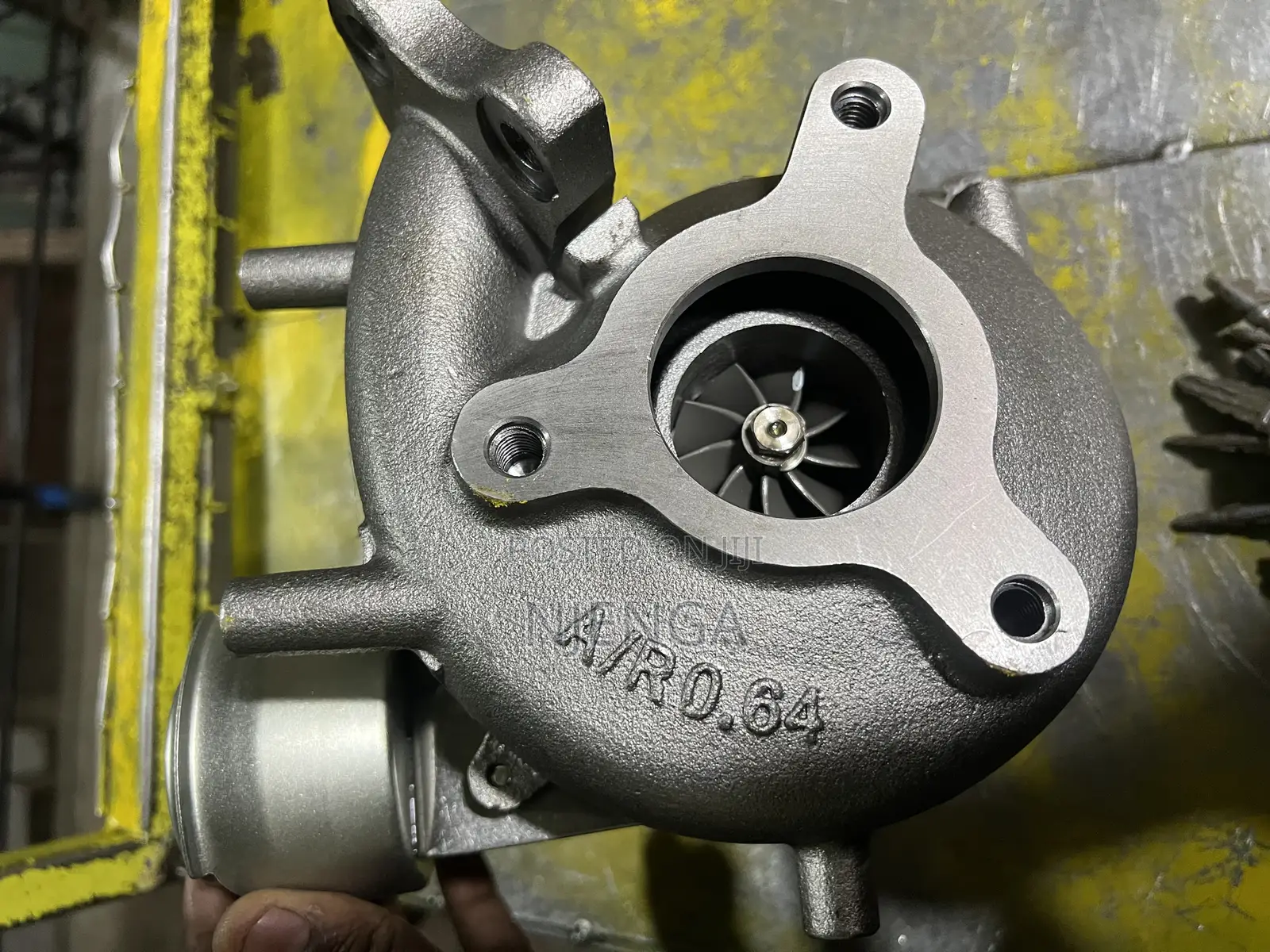 Turbo 4 Navara 3 by 4 Bolts
