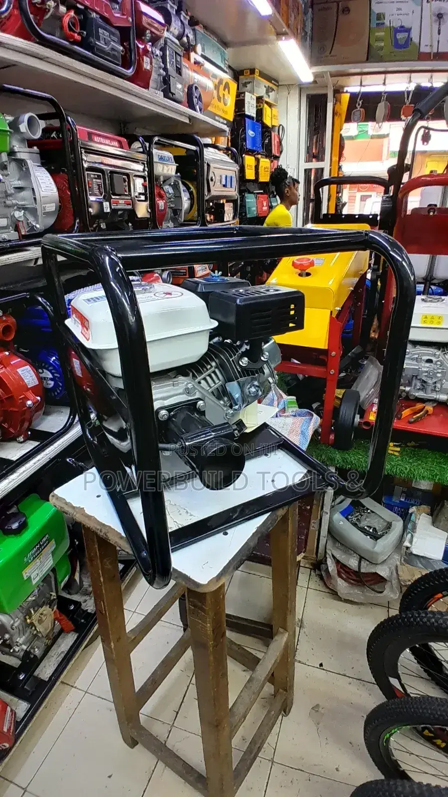 Italian KMAX Poker Vibrator
