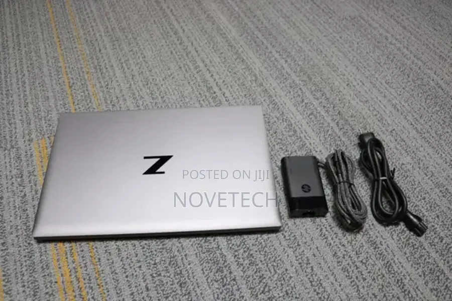 Laptop HP ZBook Firefly G8 16GB Intel Core I7 SSD 512GB