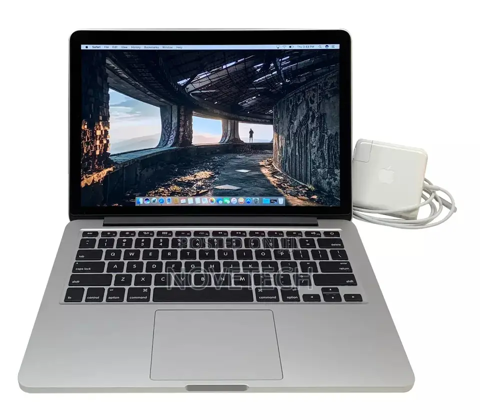 Laptop Apple MacBook 2016 16GB Intel Core I7 SSD 1T