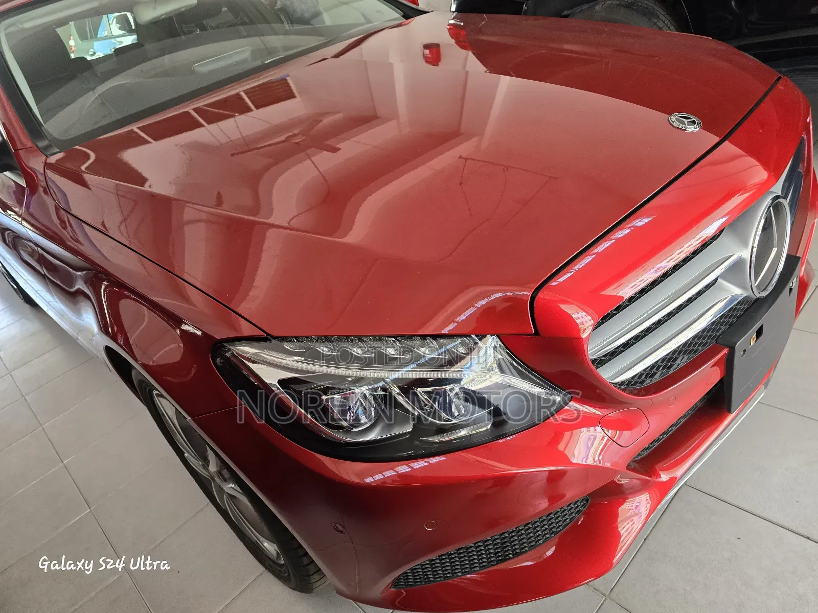 Mercedes-Benz C200 2017 Red