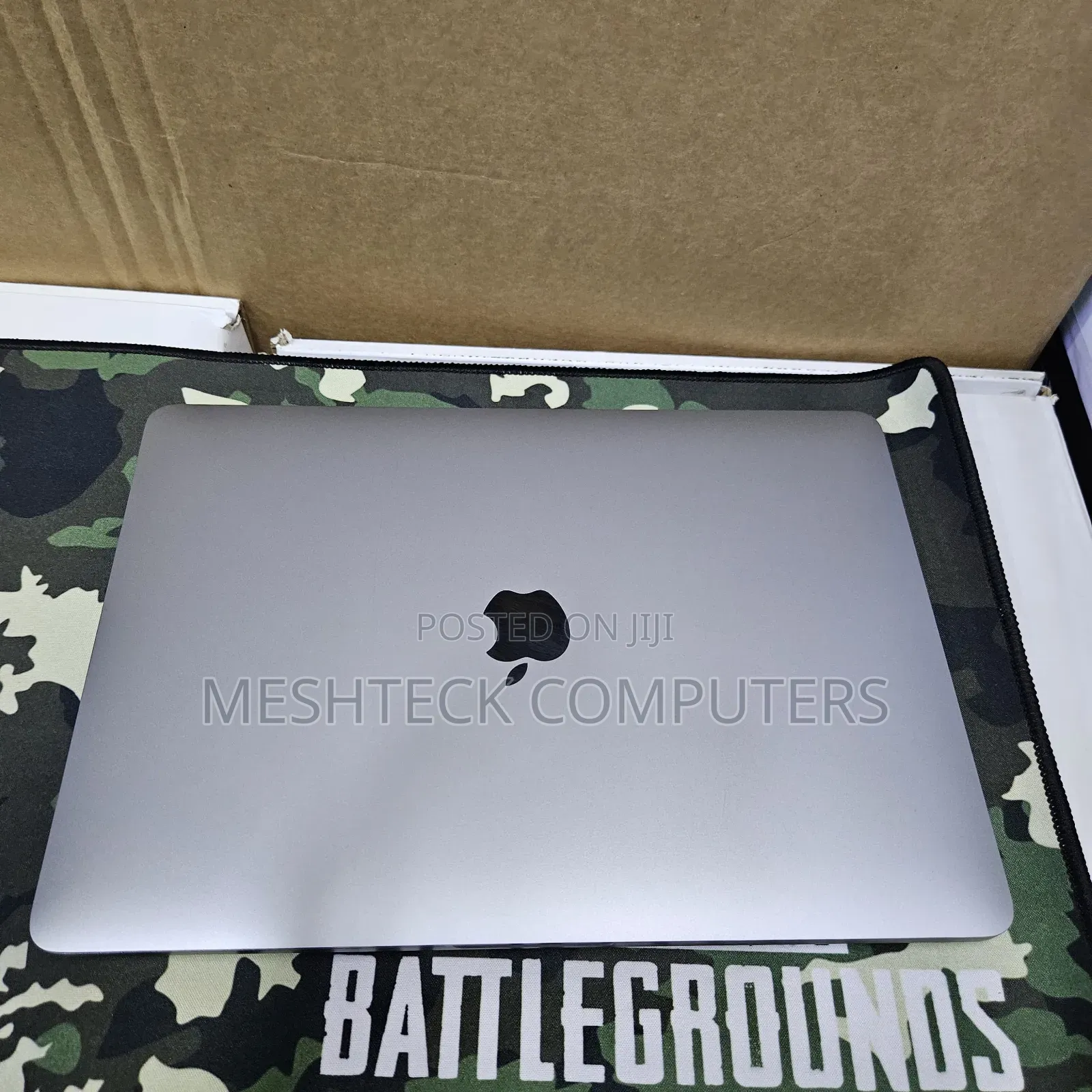 Laptop Apple MacBook Pro 2020 32GB Intel Core I7 SSD 4T