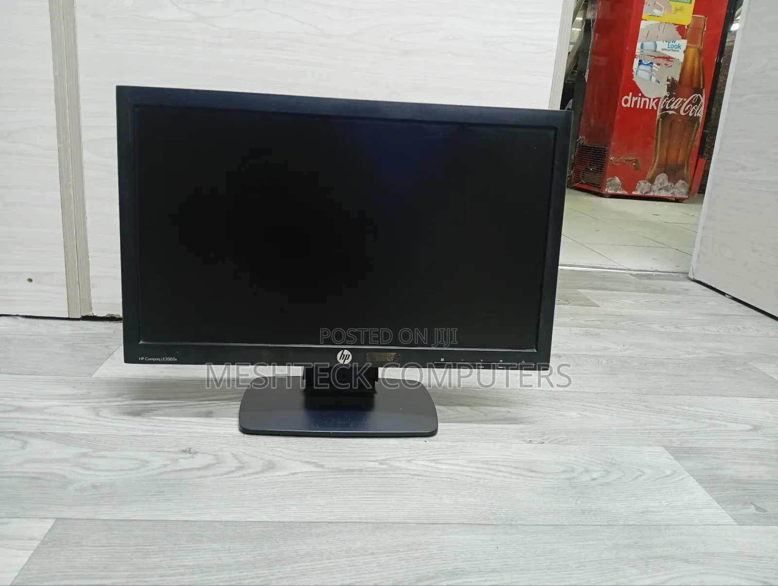 Hp Compaq Le2002x 20 Inches Stretch Monitor