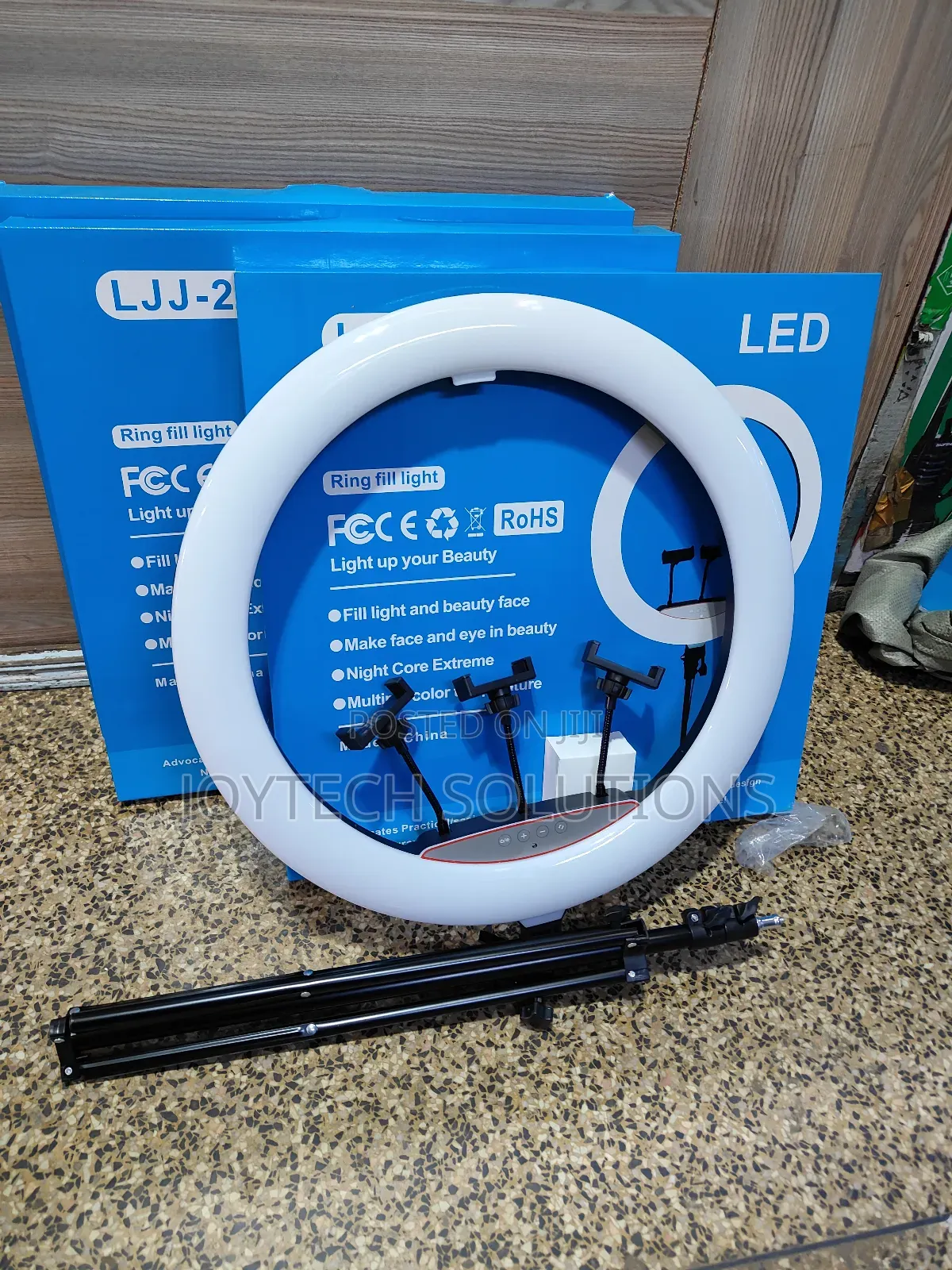 Ringlight, LED , LJJ 22 Inches 3 Phone Ringlight