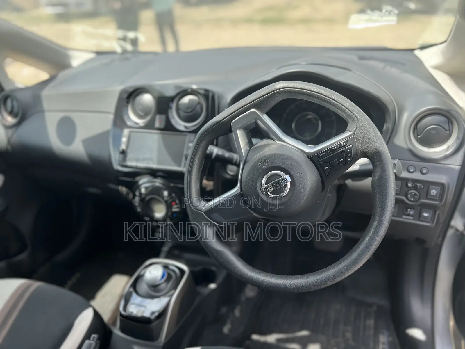 Nissan Note 2018 Silver