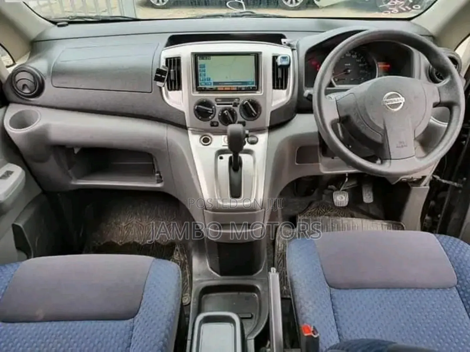 Nissan NV200 SV 2018 Black
