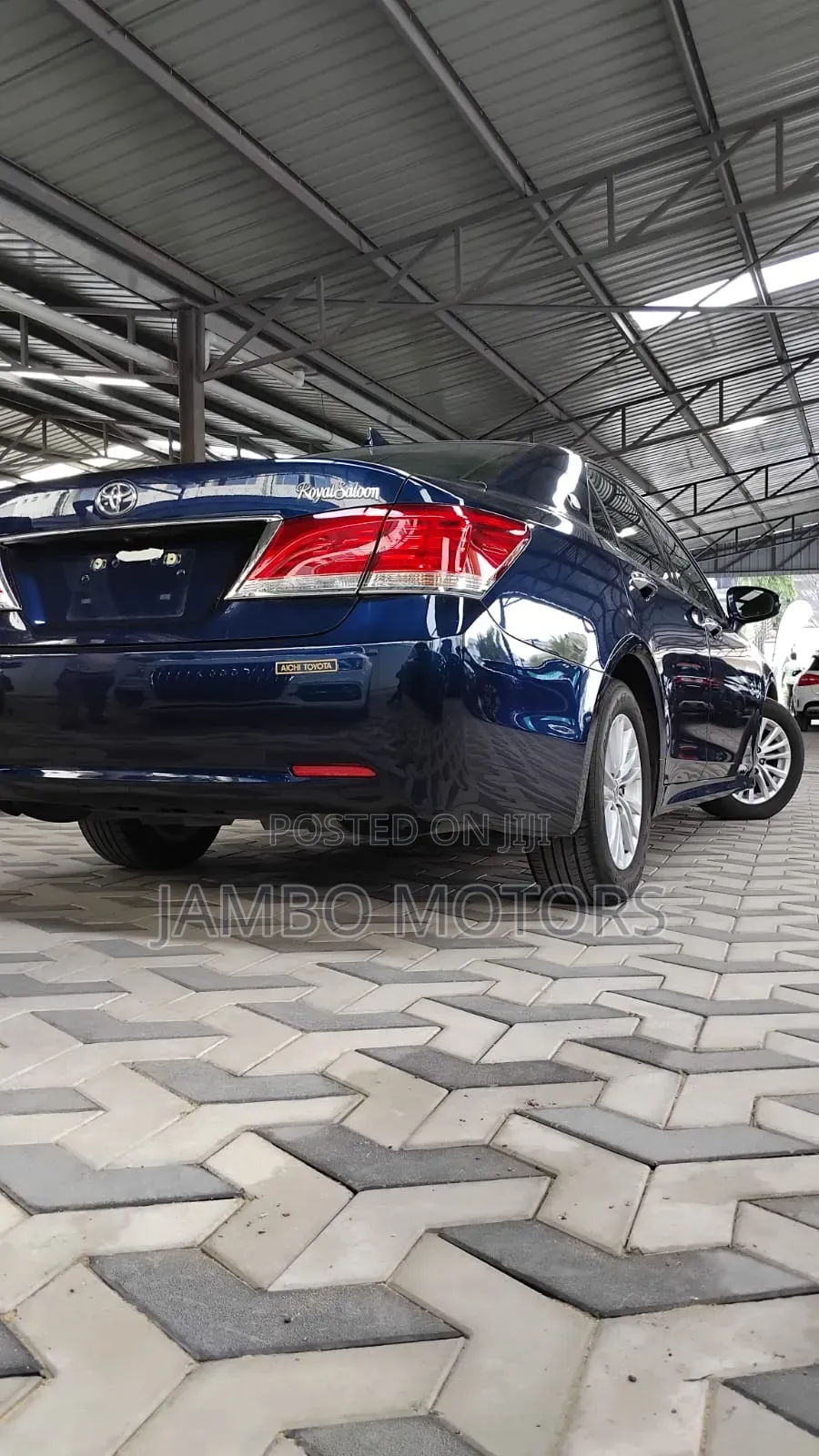 Toyota Crown 2017 Blue