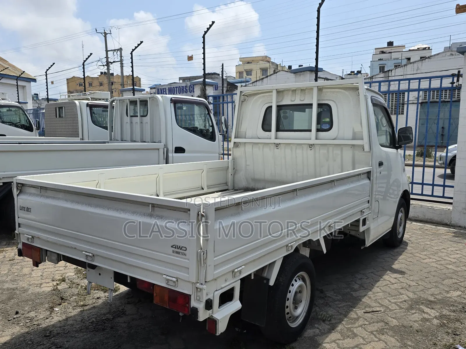 TOYOTA LITEACE, 2017, 4wd, Automatic, Petrol