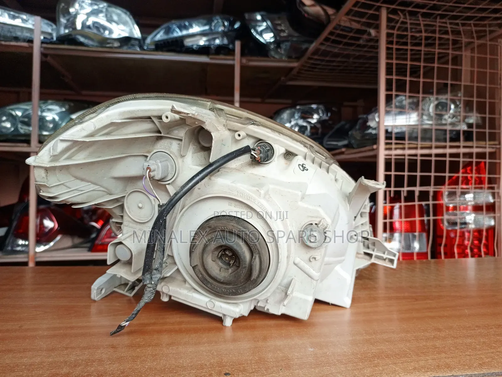 Ex-Japan Raum LHS Headlight Nonzenon