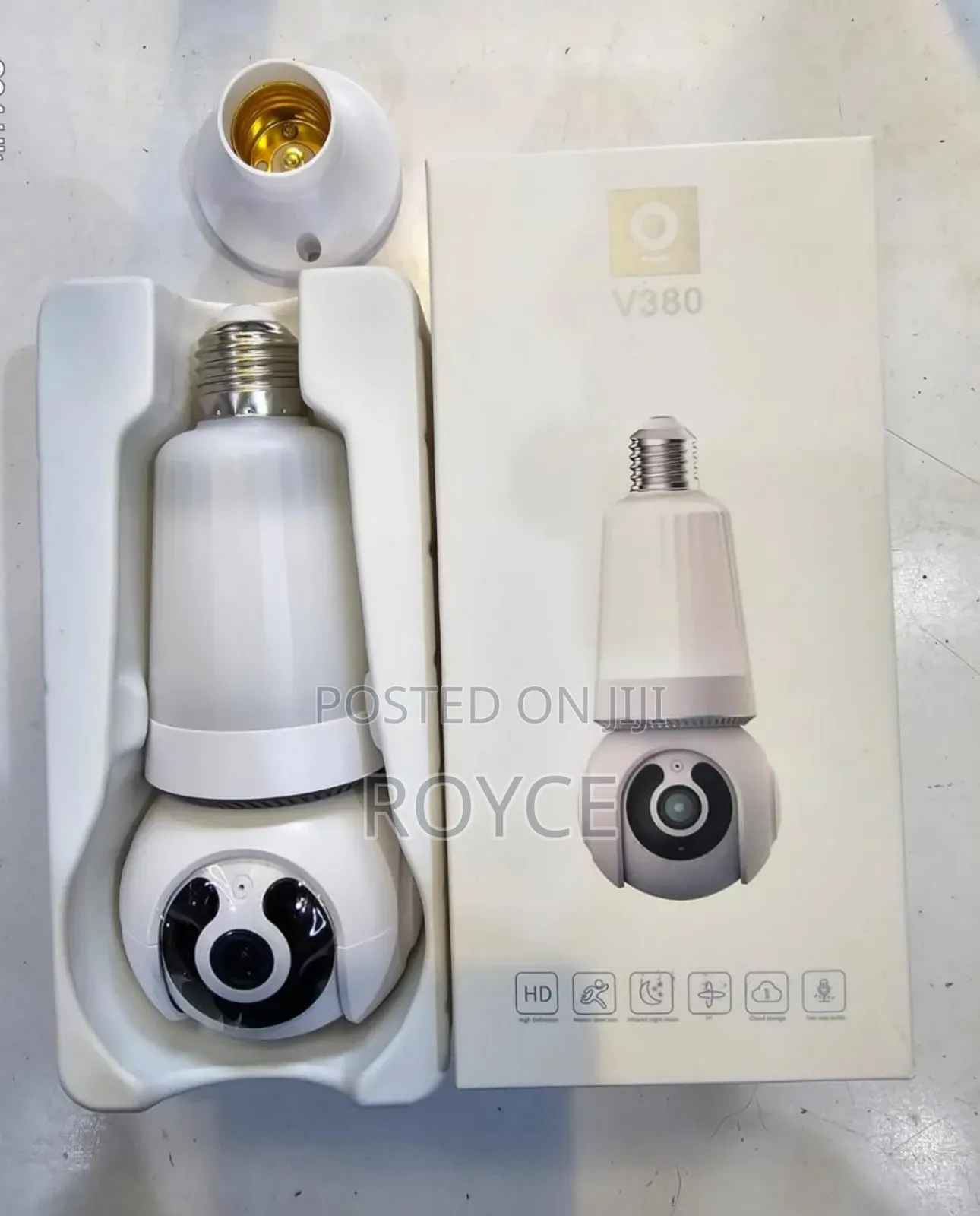 Auto-Rotating Wifi Camera Bulb