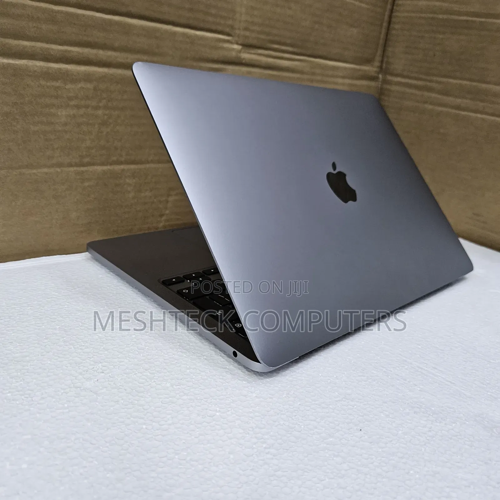 Laptop Apple MacBook Pro 8GB Apple M2 SSD 256GB