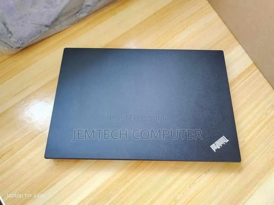 Laptop Lenovo ThinkPad X270 8GB Intel Core I7 SSD 256GB
