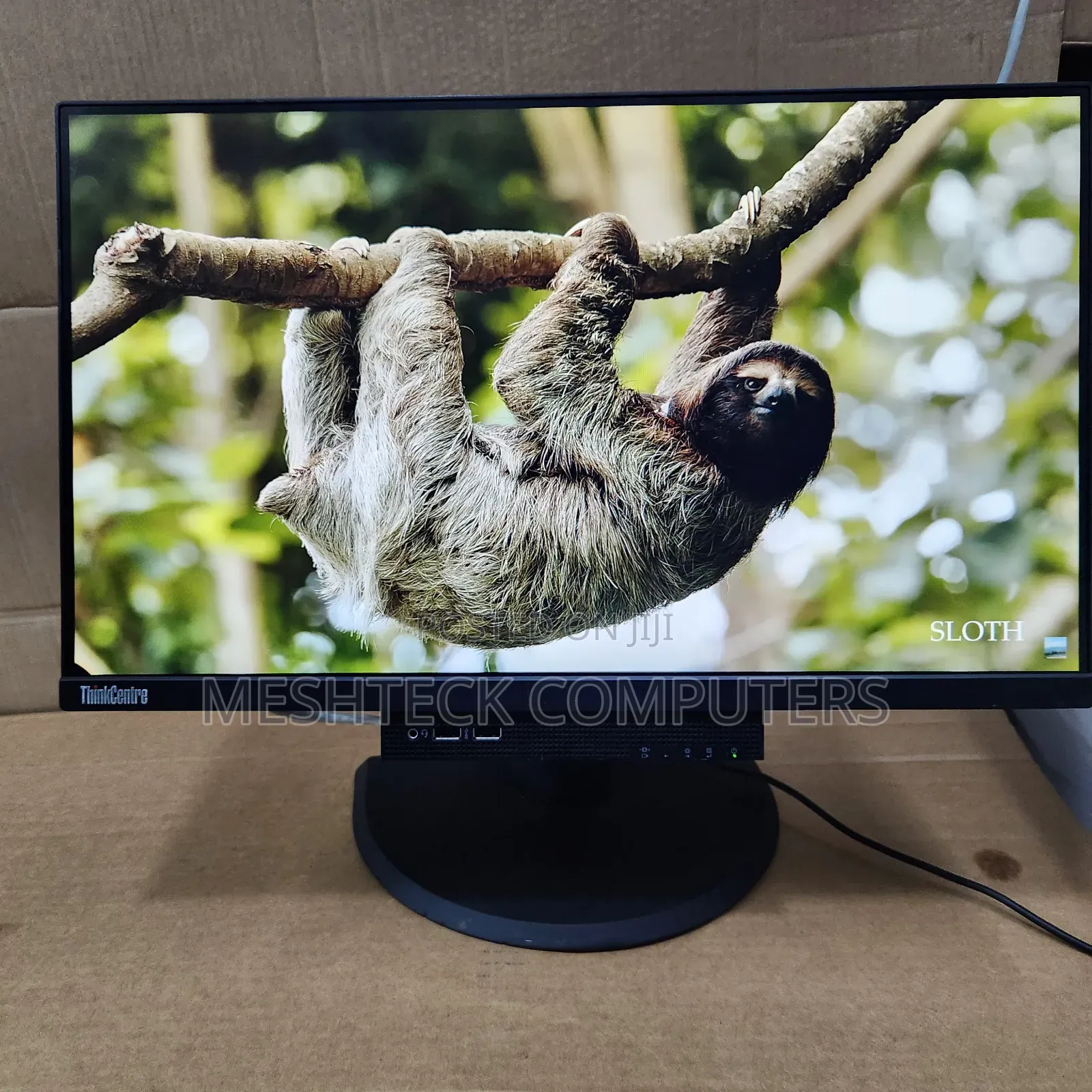 Desktop Computer Lenovo ThinkCentre Neo 30A 8GB AMD SSD 256GB