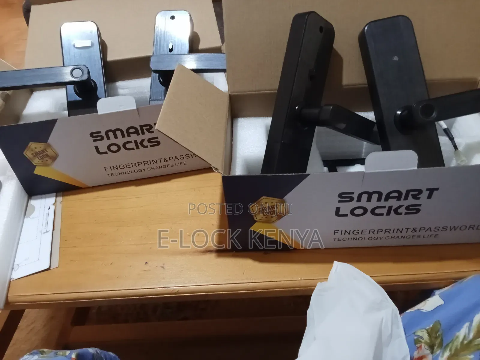 Privacy Sensitive Fingerprint Password Door Locks