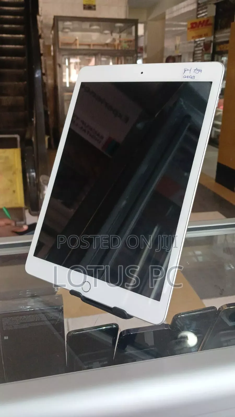 Apple iPad 10.2 (2019) 128 GB Silver