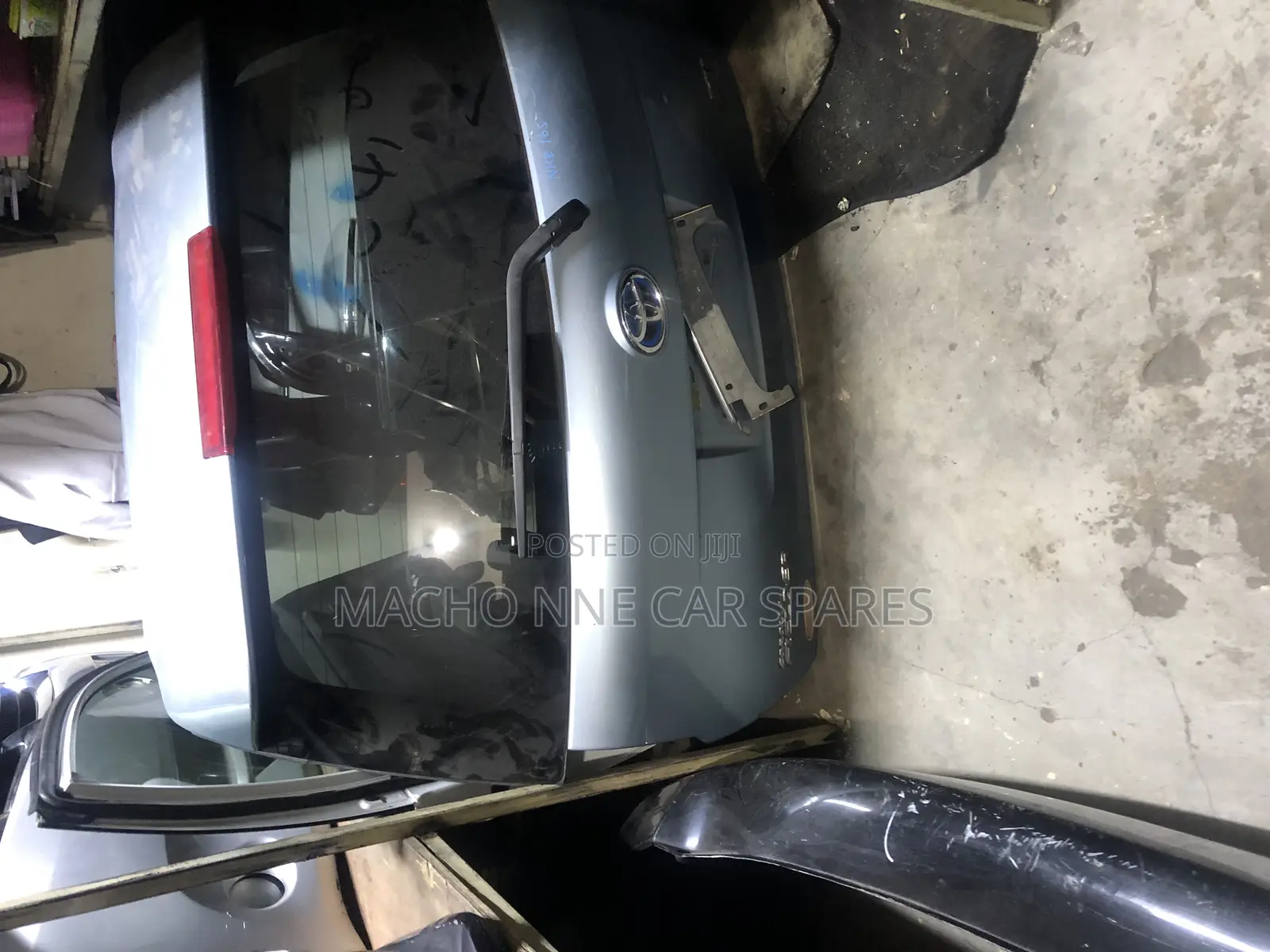 Toyota Fielder 161 Tailgate/Boot