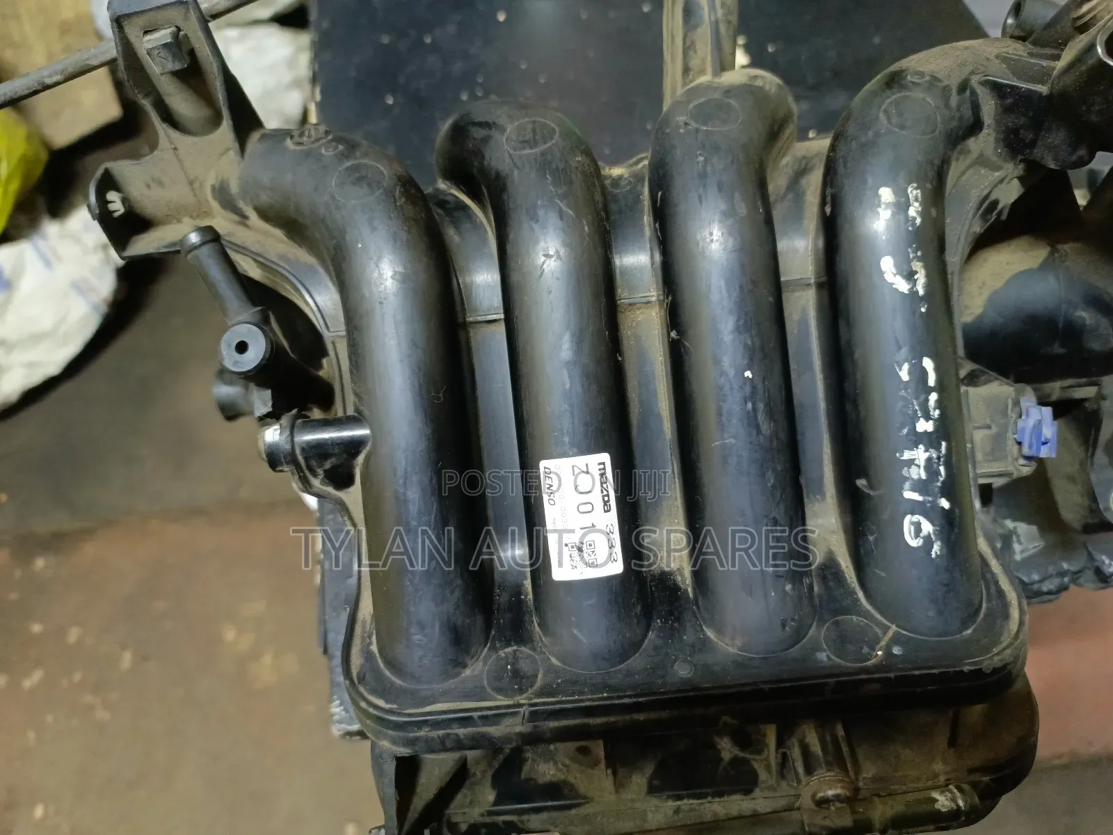 Intake Manfold Mazda Demio ZJ Engine