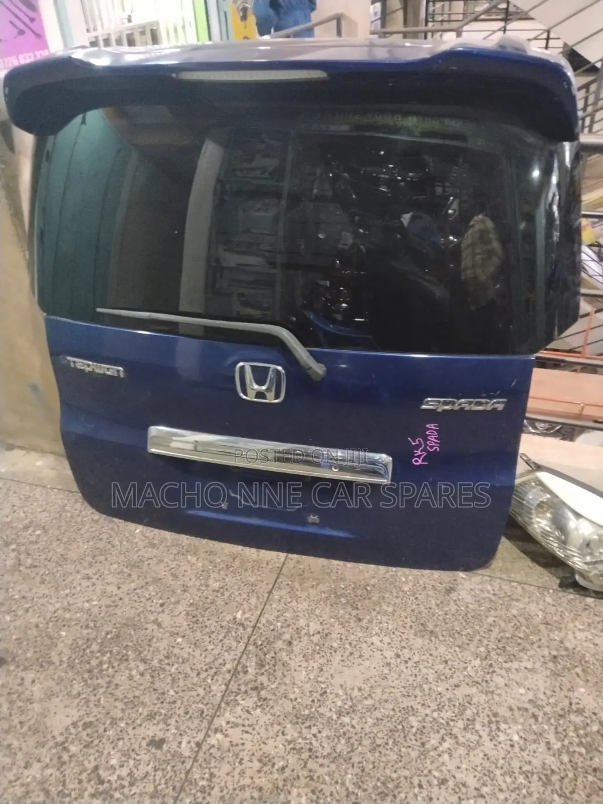 Honda Stepwagon Spada 2013 Tailgate/Boot