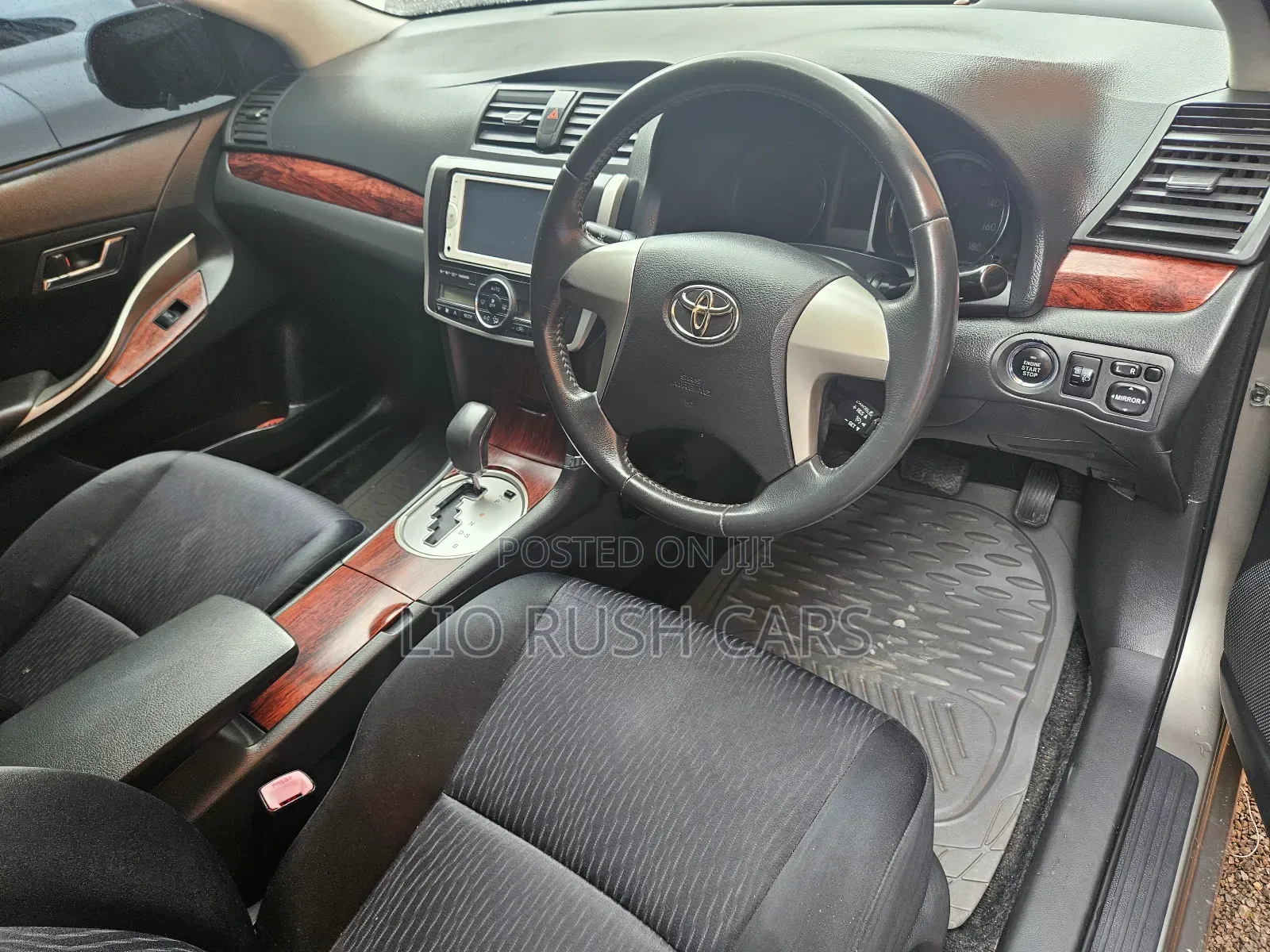 Toyota Premio 2011 Gray