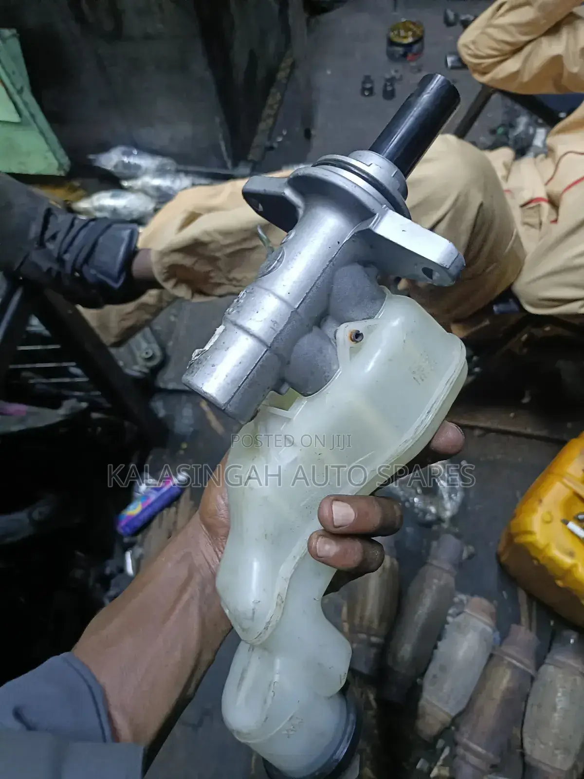 Master  Cylinders  Axio Fielder Premio Probox Belta