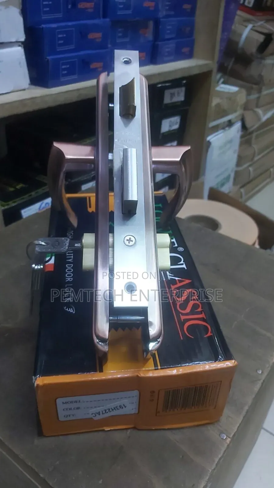 LOEWE Classic 227AC Door Locks