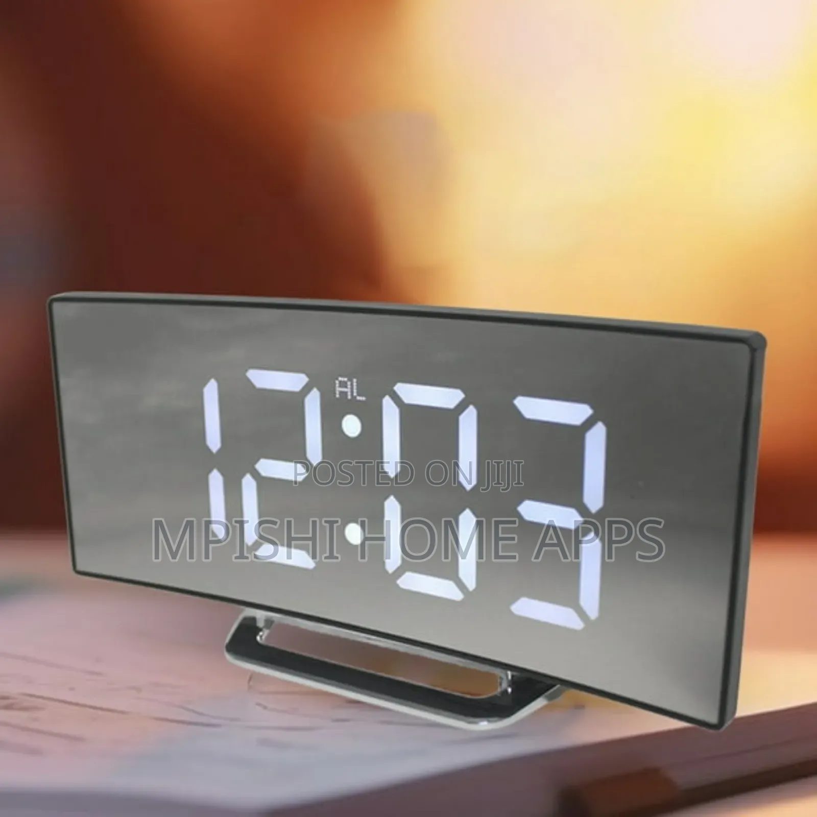 Curved Digital Clock