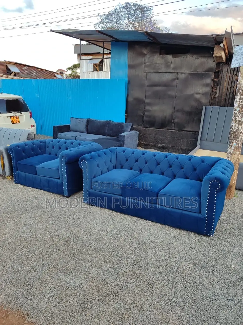 Perfectly Tufted Blue 5 Seater Chesterfield Sofa