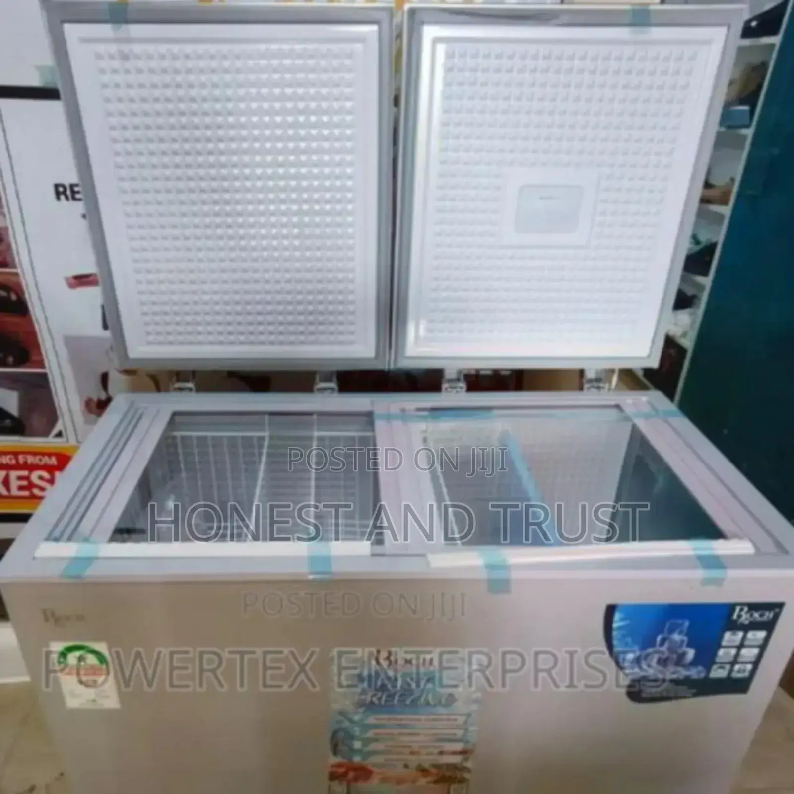 Roch 345 Litre Chest Freezer Double Door