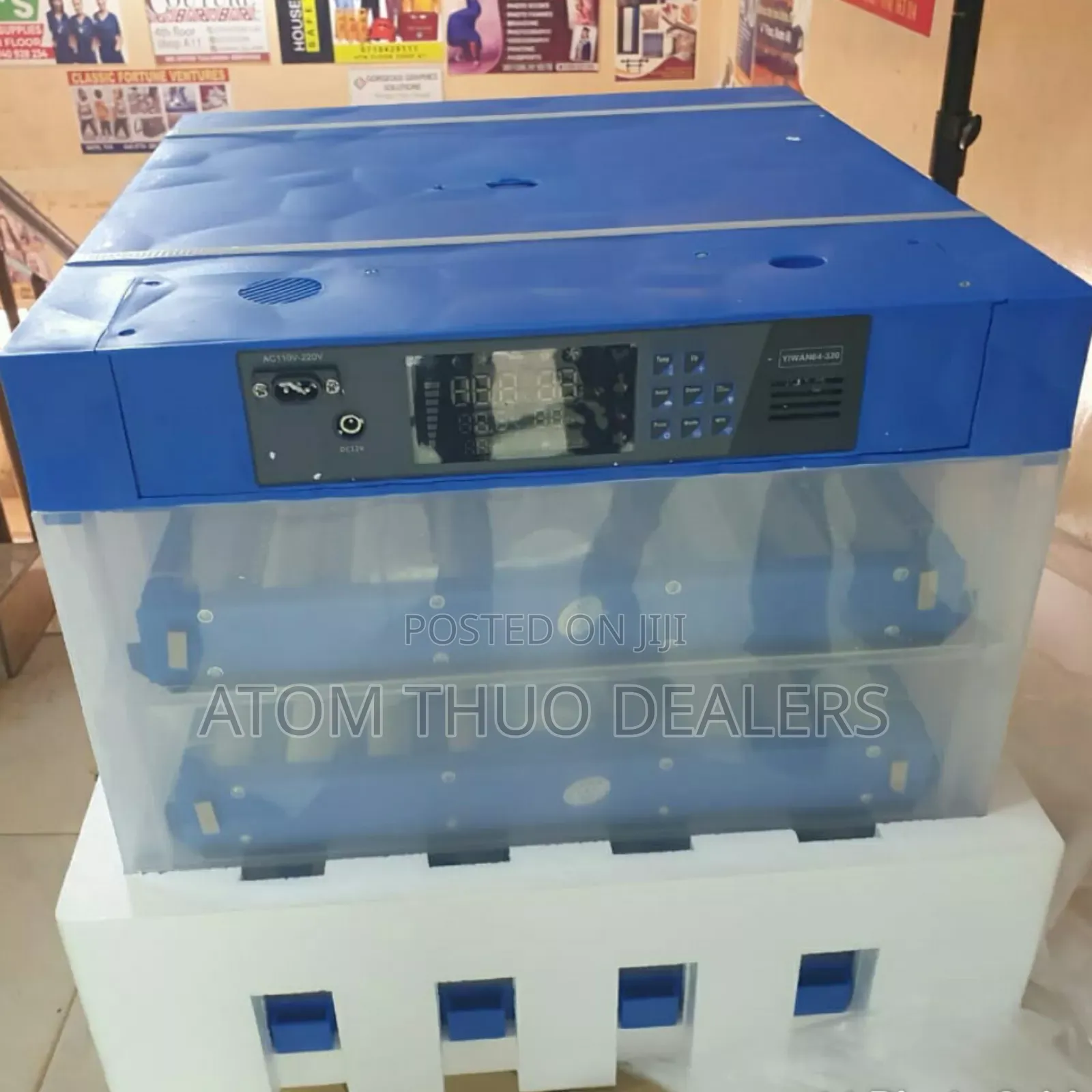 Blue Egg Incubator With Capacity of 192 Eggs