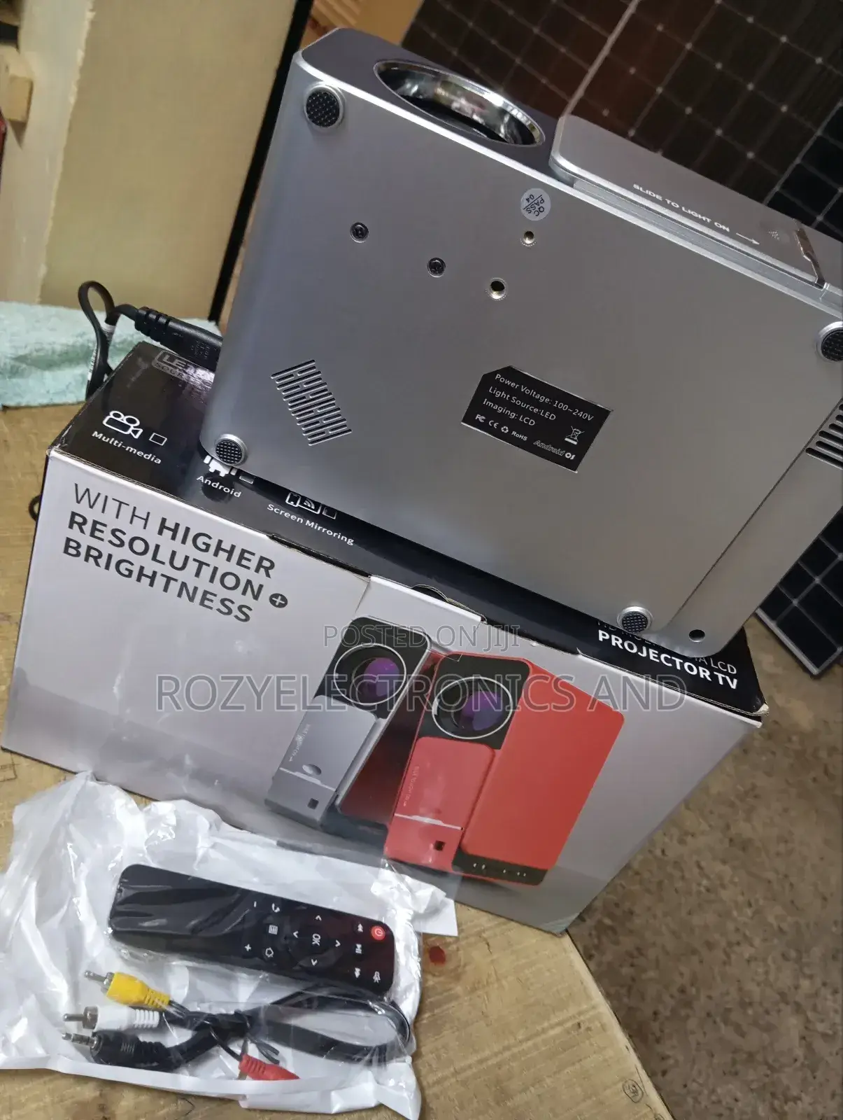 Durable LCD Projector