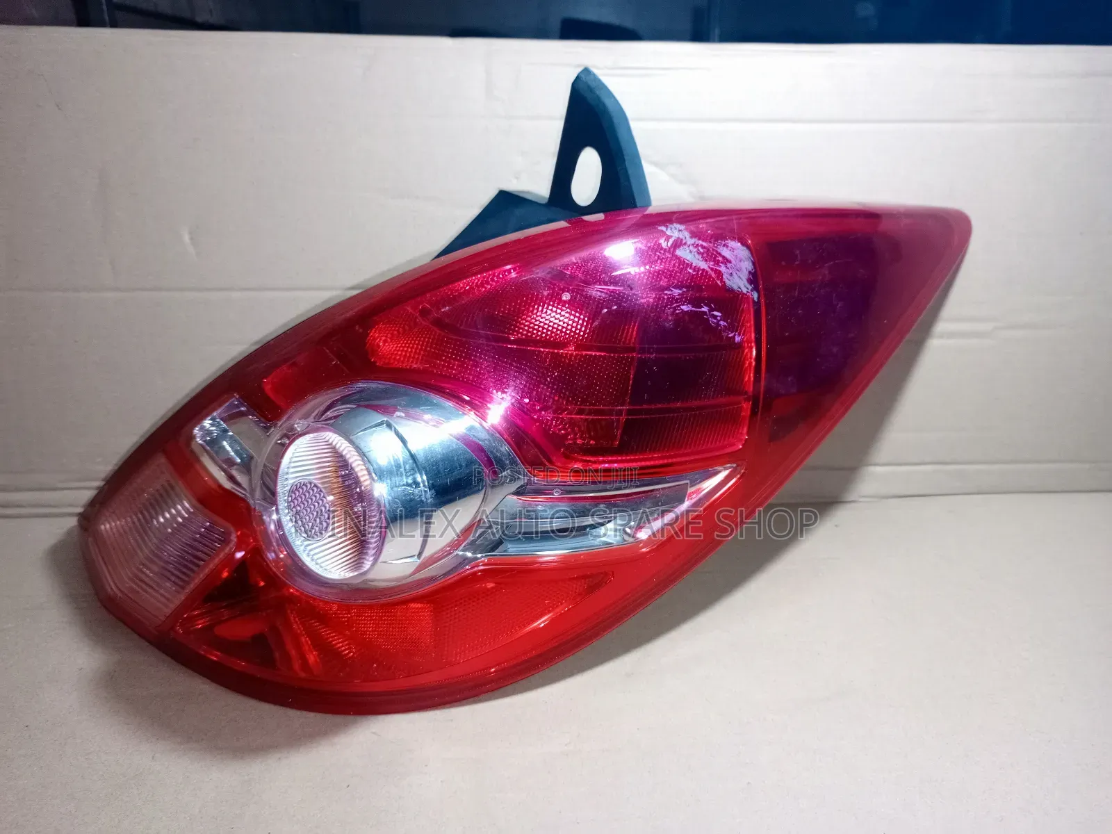 RHS Backlight Nissan Tiida Station Wagon