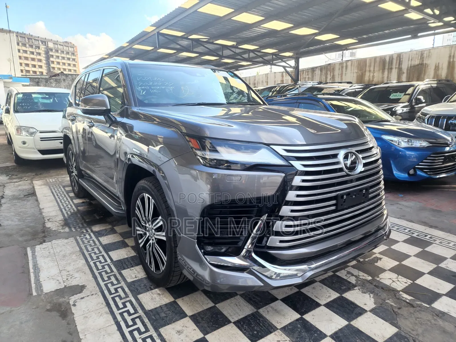 Lexus LX 2024 Brown