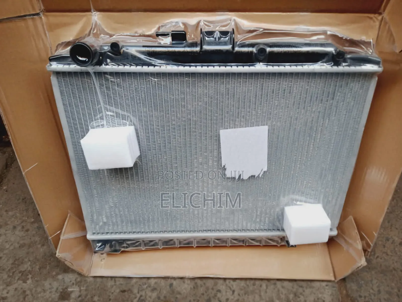 Nissan NV 350 Radiator