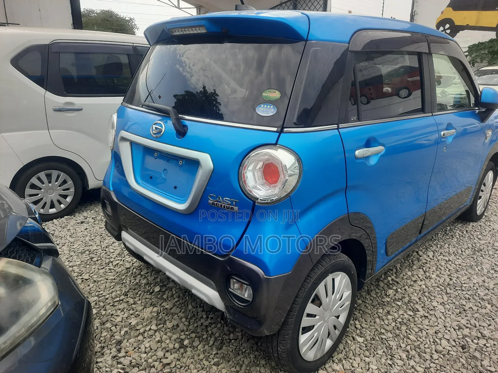 Daihatsu Cast 660 FWD 2017 Blue