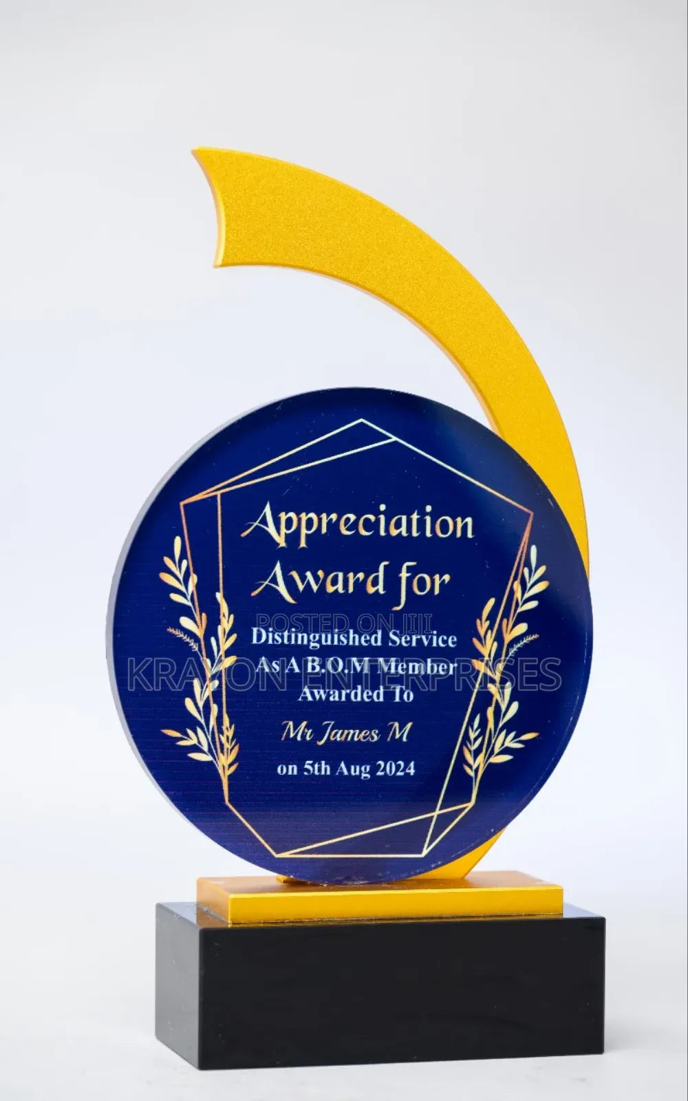 Exacutive Crystal Award